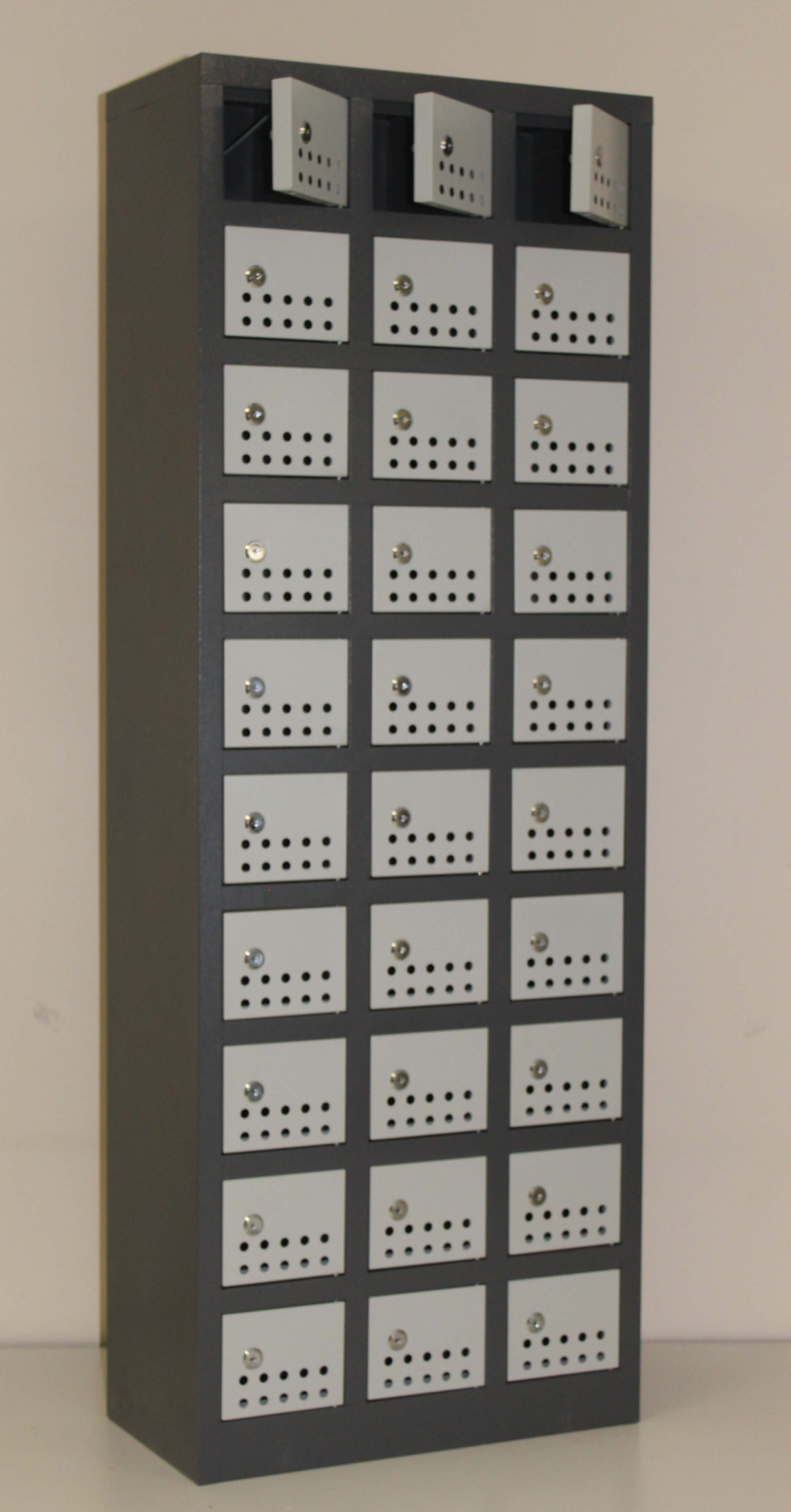 30 Compartment Cellphone Locker